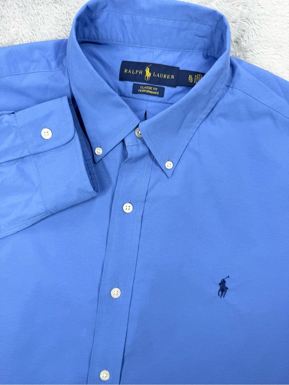 Ralph Lauren Men’s XL Blue Classic Fit Performance Button Down Shirt